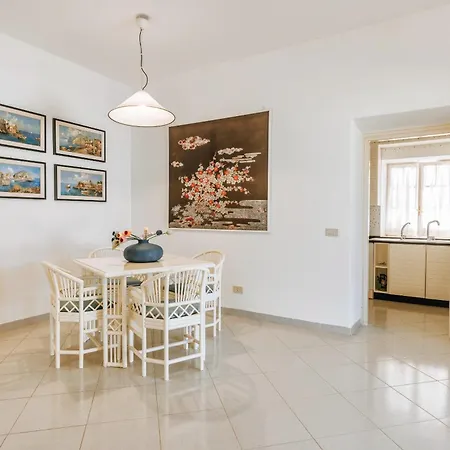 Apartment Magnolia Forio (Isola d'Ischia)